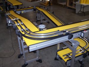 Multi-Lane Adjustable Curved Guides For Conveyor