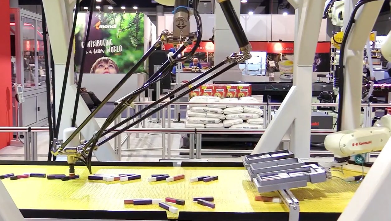 pick place robot interface with modular conveyor-min