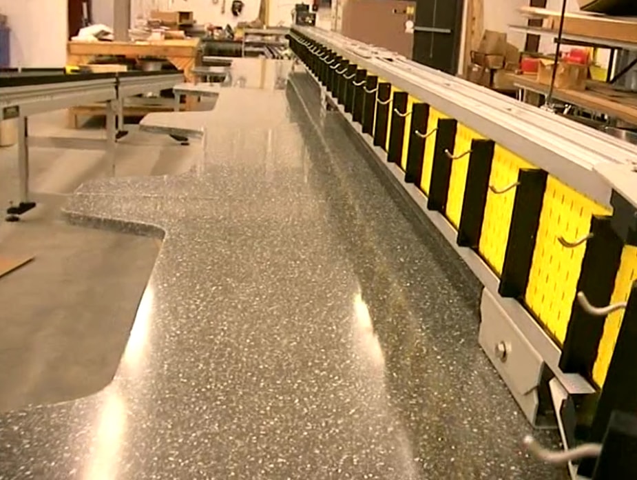 assembly-conveyor-work-stations-min