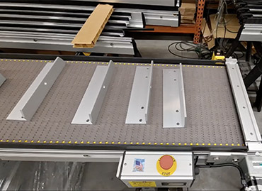 391) long-line machine tool conveyor