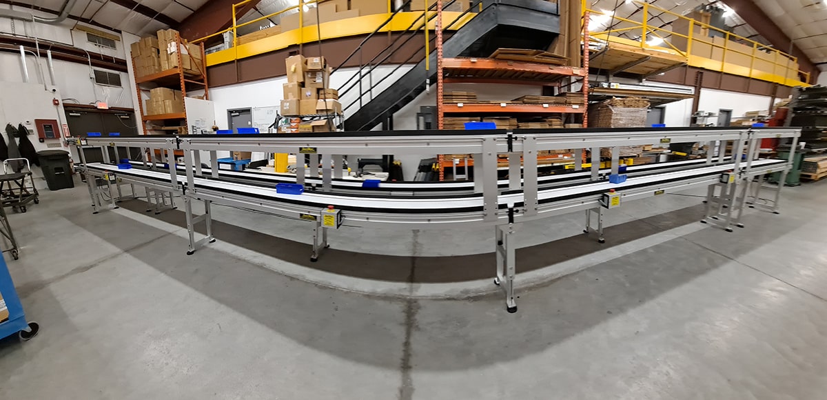 large carousel accumulation pharmacy conveyor system